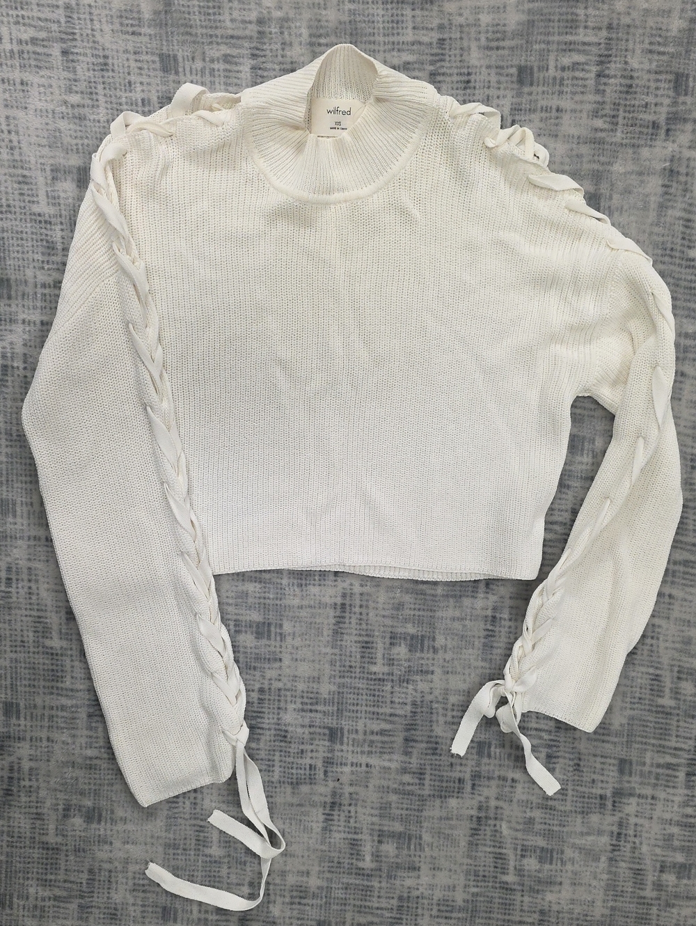 Wilfred White Cropped Sweater with Lace-Up Sleeve Detail